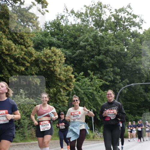 14.06.2026 - REWE Women's Run Jannik Wohlers http://msf.ph/oto/9801283 14.06.2026 10:09:36 Laufen 072, 11381, 11380, 57, 10698 meine-sportfotos.de