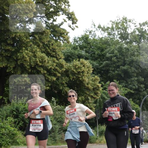 14.06.2026 - REWE Women's Run Jannik Wohlers http://msf.ph/oto/9801300 14.06.2026 10:09:37 Laufen 11381, 7, 11380, 0698 meine-sportfotos.de