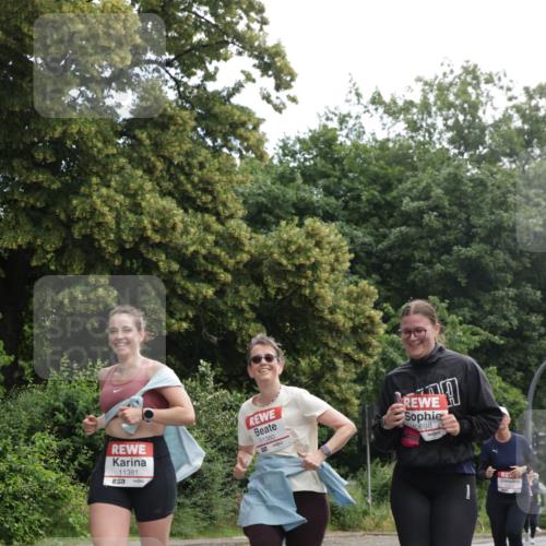 14.06.2026 - REWE Women's Run Jannik Wohlers http://msf.ph/oto/9801301 14.06.2026 10:09:37 Laufen 11381, 11380, 10698 meine-sportfotos.de