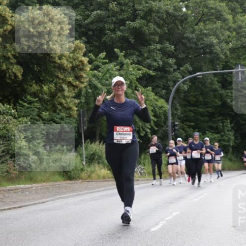 14.06.2026 - REWE Women's Run Jannik Wohlers http://msf.ph/oto/9801305 14.06.2026 10:09:38 Laufen 11061, 11222 meine-sportfotos.de