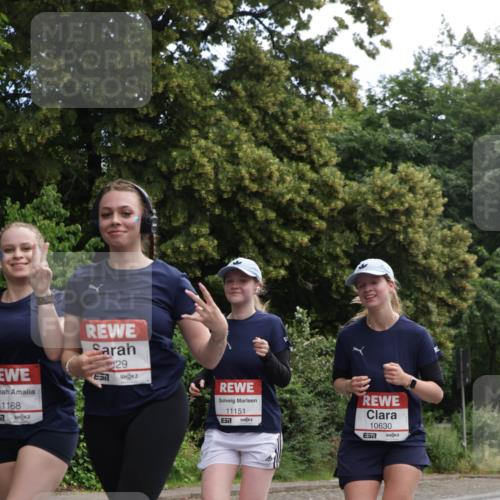 14.06.2026 - REWE Women's Run Jannik Wohlers http://msf.ph/oto/9801344 14.06.2026 10:09:46 Laufen 11168, 29, 11151, 7, 10630, 7 meine-sportfotos.de