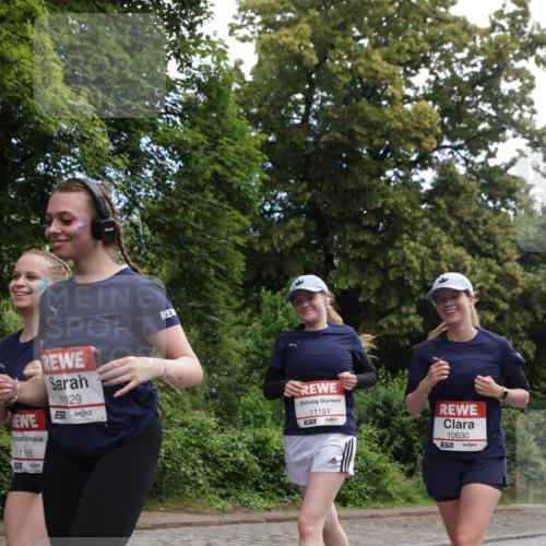 14.06.2026 - REWE Women's Run Jannik Wohlers http://msf.ph/oto/9801355 14.06.2026 10:09:47 Laufen 11168, 11029, 11151, 57, 10630 meine-sportfotos.de