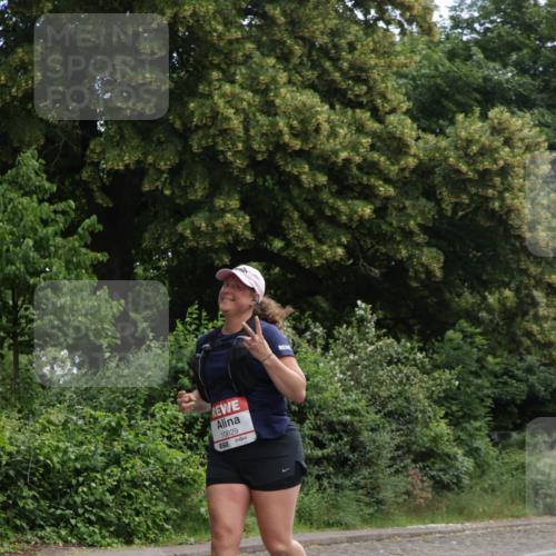14.06.2026 - REWE Women's Run Jannik Wohlers http://msf.ph/oto/9801403 14.06.2026 10:10:04 Laufen 10829 meine-sportfotos.de