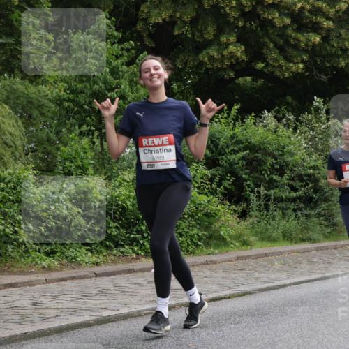 14.06.2026 - REWE Women's Run Jannik Wohlers http://msf.ph/oto/9801446 14.06.2026 10:10:14 Laufen 10289, 57, 10187 meine-sportfotos.de