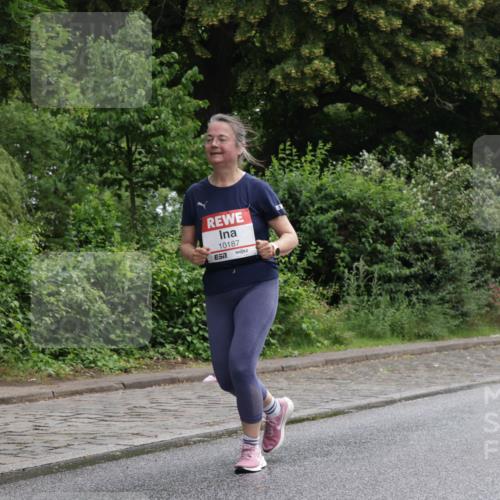 14.06.2026 - REWE Women's Run Jannik Wohlers http://msf.ph/oto/9801462 14.06.2026 10:10:15 Laufen 10187 meine-sportfotos.de