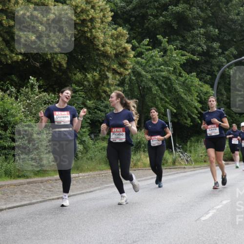 14.06.2026 - REWE Women's Run Jannik Wohlers http://msf.ph/oto/9801470 14.06.2026 10:10:21 Laufen 10807 meine-sportfotos.de