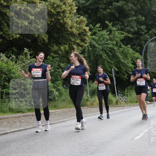 14.06.2026 - REWE Women's Run Jannik Wohlers http://msf.ph/oto/9801474 14.06.2026 10:10:21 Laufen 10797, 10807, 577 meine-sportfotos.de