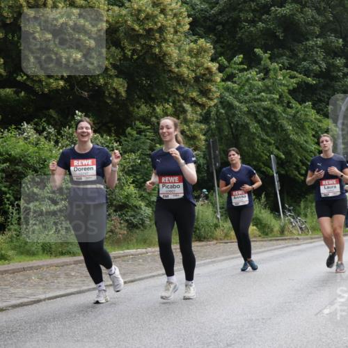 14.06.2026 - REWE Women's Run Jannik Wohlers http://msf.ph/oto/9801480 14.06.2026 10:10:21 Laufen 10797, 10807 meine-sportfotos.de
