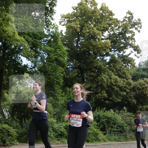 14.06.2026 - REWE Women's Run Jannik Wohlers http://msf.ph/oto/9801496 14.06.2026 10:10:24 Laufen 10807 meine-sportfotos.de