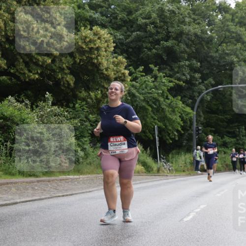 14.06.2026 - REWE Women's Run Jannik Wohlers http://msf.ph/oto/9801563 14.06.2026 10:10:34 Laufen 10035 meine-sportfotos.de