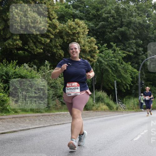 14.06.2026 - REWE Women's Run Jannik Wohlers http://msf.ph/oto/9801572 14.06.2026 10:10:35 Laufen 10035 meine-sportfotos.de