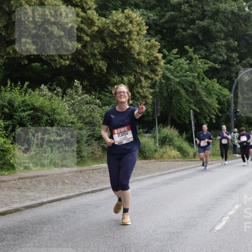 14.06.2026 - REWE Women's Run Jannik Wohlers http://msf.ph/oto/9801585 14.06.2026 10:10:41 Laufen 11460 meine-sportfotos.de