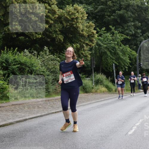 14.06.2026 - REWE Women's Run Jannik Wohlers http://msf.ph/oto/9801587 14.06.2026 10:10:41 Laufen 11460 meine-sportfotos.de