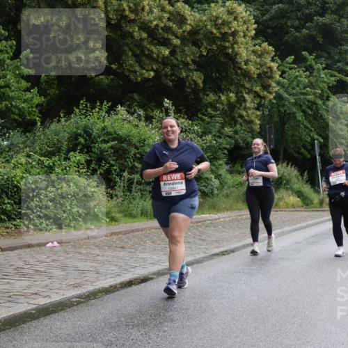 14.06.2026 - REWE Women's Run Jannik Wohlers http://msf.ph/oto/9801606 14.06.2026 10:10:47 Laufen 10941 meine-sportfotos.de