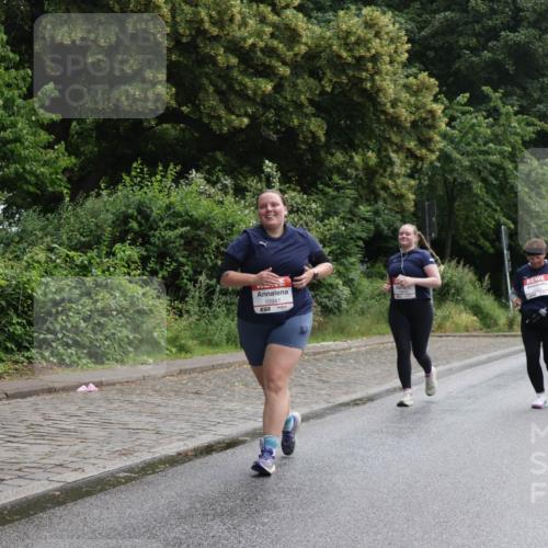 14.06.2026 - REWE Women's Run Jannik Wohlers http://msf.ph/oto/9801607 14.06.2026 10:10:47 Laufen 10941 meine-sportfotos.de