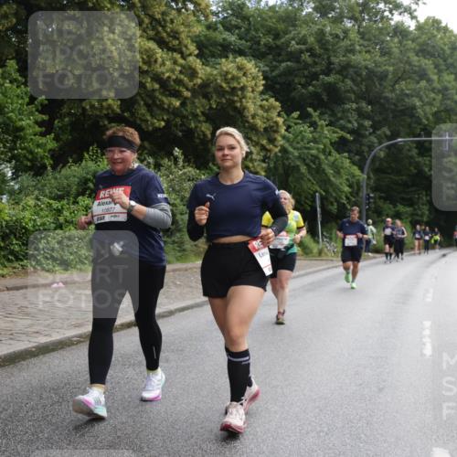 14.06.2026 - REWE Women's Run Jannik Wohlers http://msf.ph/oto/9801623 14.06.2026 10:10:50 Laufen 10877 meine-sportfotos.de