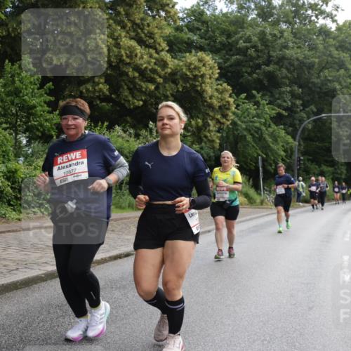 14.06.2026 - REWE Women's Run Jannik Wohlers http://msf.ph/oto/9801628 14.06.2026 10:10:51 Laufen 10877, 7 meine-sportfotos.de