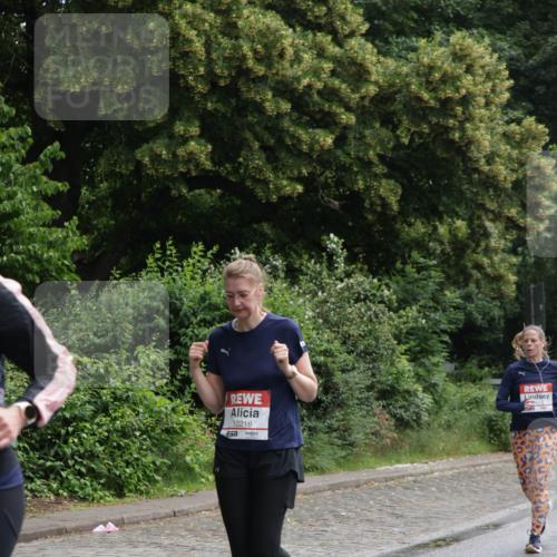 14.06.2026 - REWE Women's Run Jannik Wohlers http://msf.ph/oto/9801670 14.06.2026 10:11:03 Laufen 10216, 57 meine-sportfotos.de