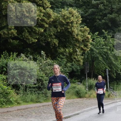14.06.2026 - REWE Women's Run Jannik Wohlers http://msf.ph/oto/9801679 14.06.2026 10:11:04 Laufen 10515 meine-sportfotos.de