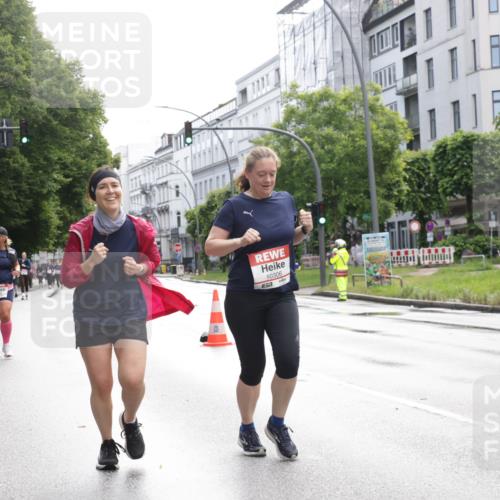 14.06.2026 - REWE Women's Run Jannik Wohlers http://msf.ph/oto/9801764 14.06.2026 10:11:27 Laufen 10306, 7 meine-sportfotos.de