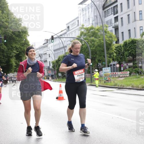 14.06.2026 - REWE Women's Run Jannik Wohlers http://msf.ph/oto/9801765 14.06.2026 10:11:27 Laufen 10306 meine-sportfotos.de