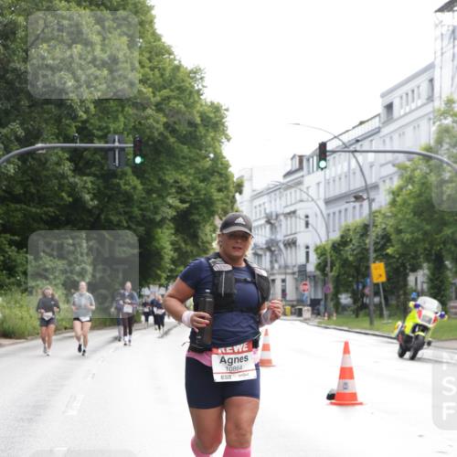 14.06.2026 - REWE Women's Run Jannik Wohlers http://msf.ph/oto/9801777 14.06.2026 10:11:30 Laufen 10864 meine-sportfotos.de