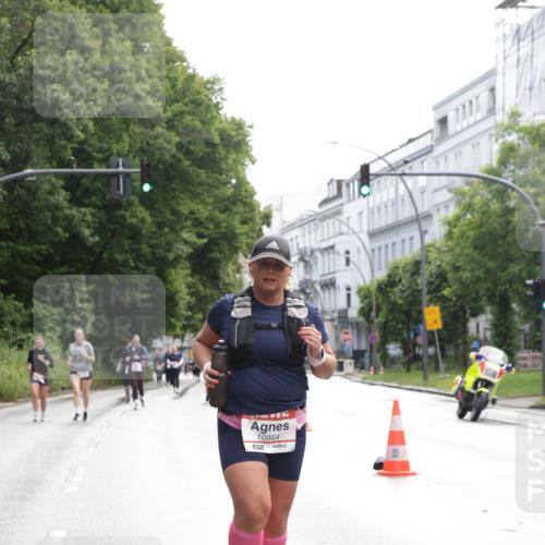 14.06.2026 - REWE Women's Run Jannik Wohlers http://msf.ph/oto/9801781 14.06.2026 10:11:30 Laufen 10864 meine-sportfotos.de