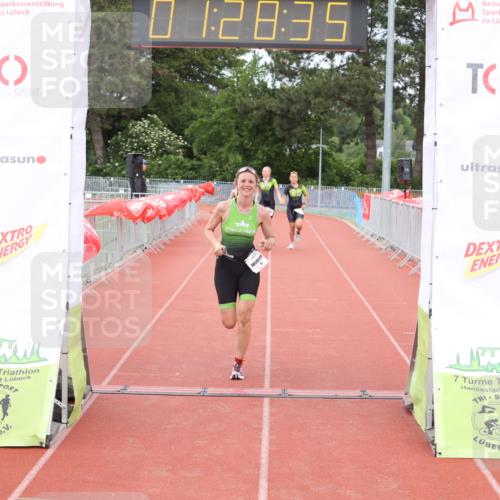 14.06.2026 - 7 Türme Triathlon Andreas Tolksdorf http://msf.ph/oto/9801850 14.06.2026 11:58:34 Ziel 487, 488, 489, 503 meine-sportfotos.de