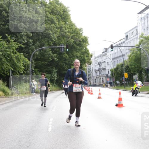 14.06.2026 - REWE Women's Run Jannik Wohlers http://msf.ph/oto/9801852 14.06.2026 10:11:42 Laufen 10707 meine-sportfotos.de