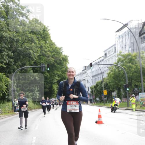 14.06.2026 - REWE Women's Run Jannik Wohlers http://msf.ph/oto/9801859 14.06.2026 10:11:43 Laufen 10707, 7 meine-sportfotos.de