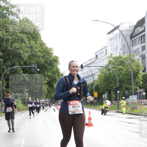 14.06.2026 - REWE Women's Run Jannik Wohlers http://msf.ph/oto/9801867 14.06.2026 10:11:43 Laufen 10707, 7 meine-sportfotos.de