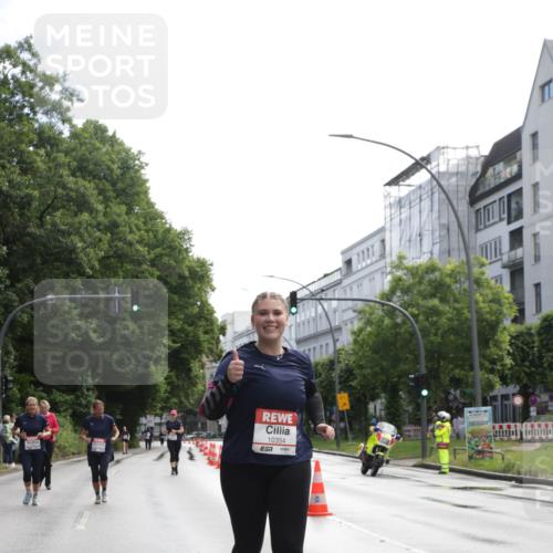 14.06.2026 - REWE Women's Run Jannik Wohlers http://msf.ph/oto/9801928 14.06.2026 10:11:54 Laufen 10354, 57 meine-sportfotos.de
