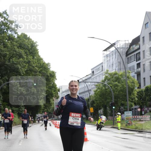 14.06.2026 - REWE Women's Run Jannik Wohlers http://msf.ph/oto/9801930 14.06.2026 10:11:54 Laufen 10354, 7 meine-sportfotos.de