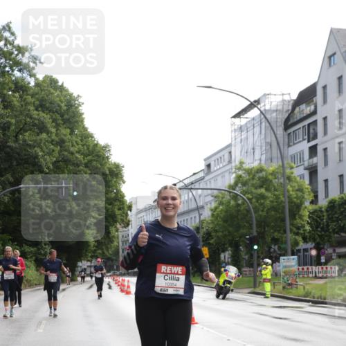 14.06.2026 - REWE Women's Run Jannik Wohlers http://msf.ph/oto/9801931 14.06.2026 10:11:54 Laufen 10354, 57 meine-sportfotos.de
