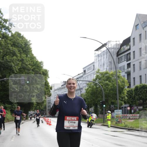 14.06.2026 - REWE Women's Run Jannik Wohlers http://msf.ph/oto/9801934 14.06.2026 10:11:55 Laufen 10354 meine-sportfotos.de