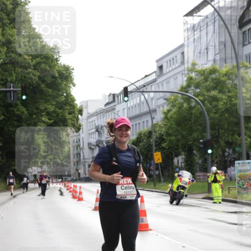 14.06.2026 - REWE Women's Run Jannik Wohlers http://msf.ph/oto/9801972 14.06.2026 10:12:03 Laufen 10157 meine-sportfotos.de
