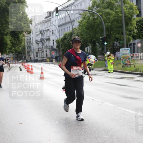 14.06.2026 - REWE Women's Run Jannik Wohlers http://msf.ph/oto/9801991 14.06.2026 10:12:17 Laufen 11392 meine-sportfotos.de