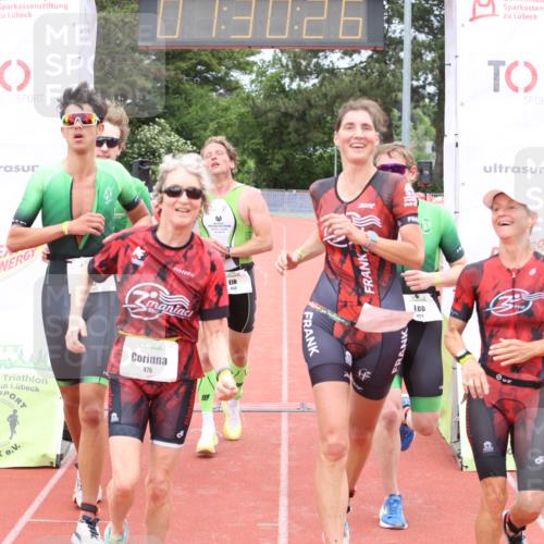 14.06.2026 - 7 Türme Triathlon Andreas Tolksdorf http://msf.ph/oto/9801993 14.06.2026 12:00:25 Ziel 450, 451, 452, 453, 475, 476, 477 meine-sportfotos.de
