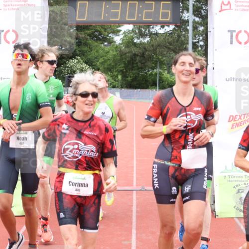 14.06.2026 - 7 Türme Triathlon Andreas Tolksdorf http://msf.ph/oto/9801997 14.06.2026 12:00:25 Ziel 450, 451, 452, 453, 475, 476, 477 meine-sportfotos.de