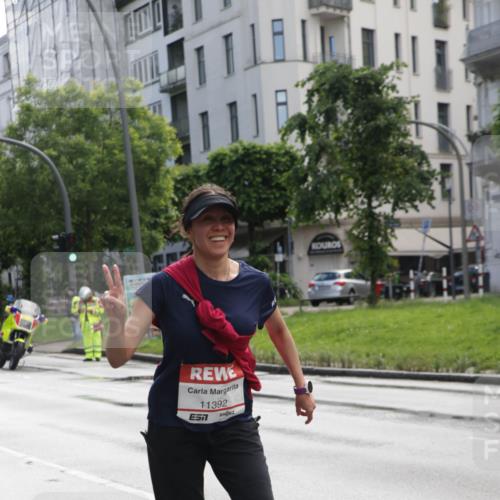 14.06.2026 - REWE Women's Run Jannik Wohlers http://msf.ph/oto/9802002 14.06.2026 10:12:19 Laufen 11392 meine-sportfotos.de