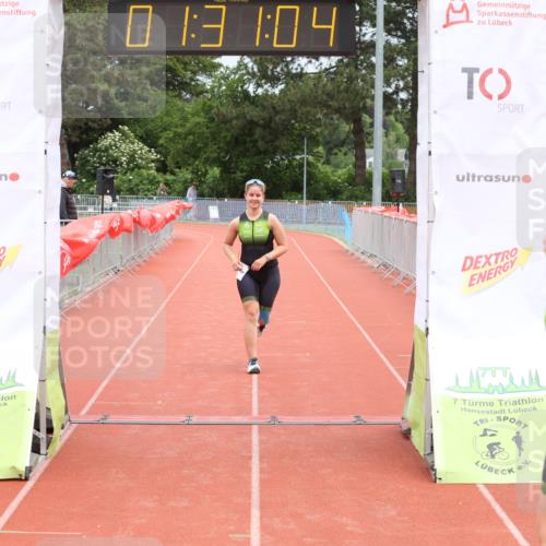 14.06.2026 - 7 Türme Triathlon Andreas Tolksdorf http://msf.ph/oto/9802005 14.06.2026 12:01:04 Ziel 490 meine-sportfotos.de