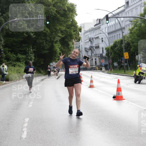 14.06.2026 - REWE Women's Run Jannik Wohlers http://msf.ph/oto/9802011 14.06.2026 10:12:21 Laufen 01 meine-sportfotos.de