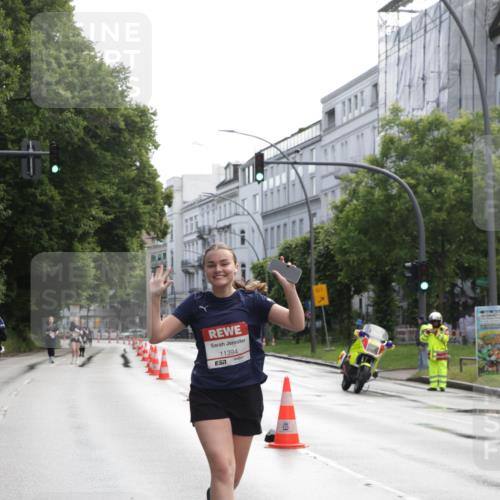 14.06.2026 - REWE Women's Run Jannik Wohlers http://msf.ph/oto/9802019 14.06.2026 10:12:22 Laufen 11394, 57, 1 meine-sportfotos.de