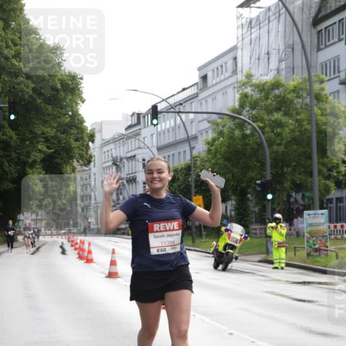 14.06.2026 - REWE Women's Run Jannik Wohlers http://msf.ph/oto/9802027 14.06.2026 10:12:22 Laufen 11394, 37 meine-sportfotos.de