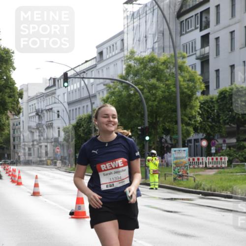 14.06.2026 - REWE Women's Run Jannik Wohlers http://msf.ph/oto/9802039 14.06.2026 10:12:23 Laufen 11394 meine-sportfotos.de