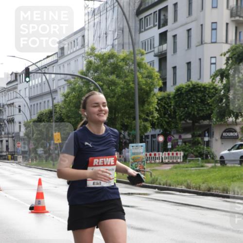 14.06.2026 - REWE Women's Run Jannik Wohlers http://msf.ph/oto/9802044 14.06.2026 10:12:23 Laufen 01 meine-sportfotos.de