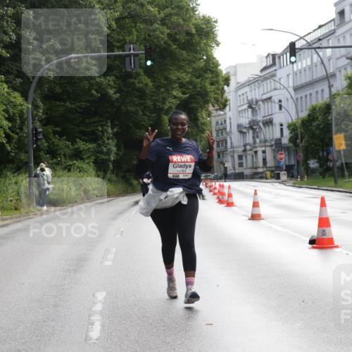 14.06.2026 - REWE Women's Run Jannik Wohlers http://msf.ph/oto/9802050 14.06.2026 10:12:26 Laufen 10084 meine-sportfotos.de