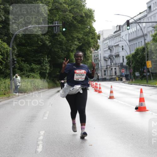 14.06.2026 - REWE Women's Run Jannik Wohlers http://msf.ph/oto/9802052 14.06.2026 10:12:26 Laufen 10084, 01 meine-sportfotos.de