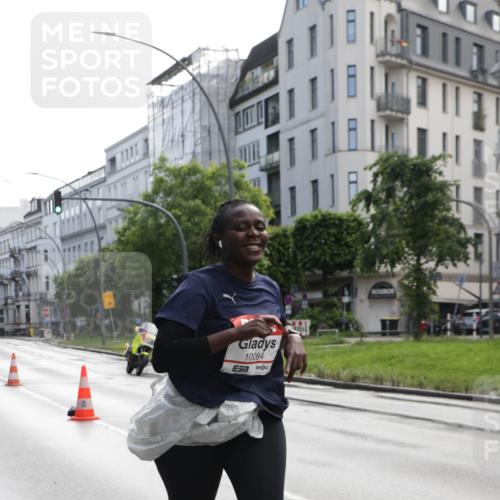 14.06.2026 - REWE Women's Run Jannik Wohlers http://msf.ph/oto/9802065 14.06.2026 10:12:28 Laufen 10084, 557 meine-sportfotos.de
