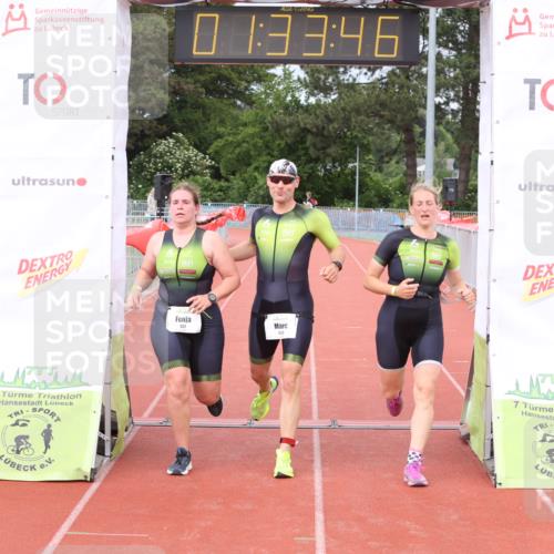 14.06.2026 - 7 Türme Triathlon Andreas Tolksdorf http://msf.ph/oto/9802072 14.06.2026 12:03:46 Ziel 531, 532, 533 meine-sportfotos.de